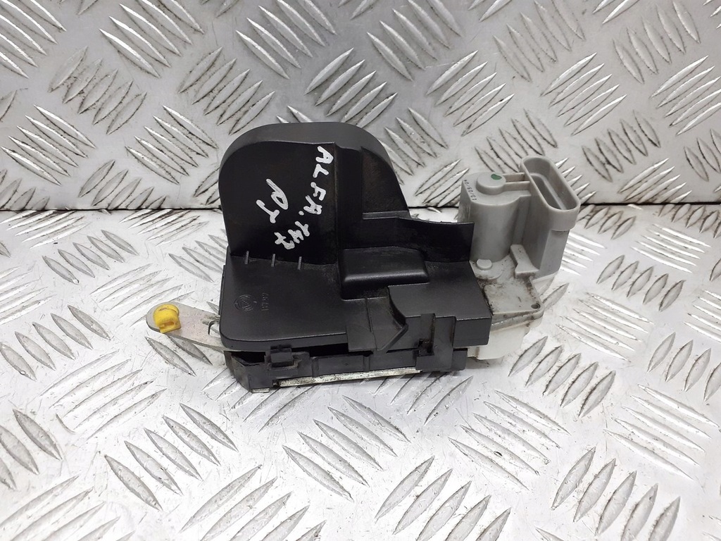 фото №1, Замок дверь правый задняя alfa romeo 147