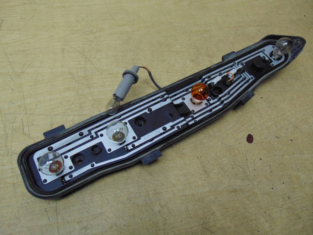 фото №2, Вкладиш лампи задня правий opel combo d 20370751