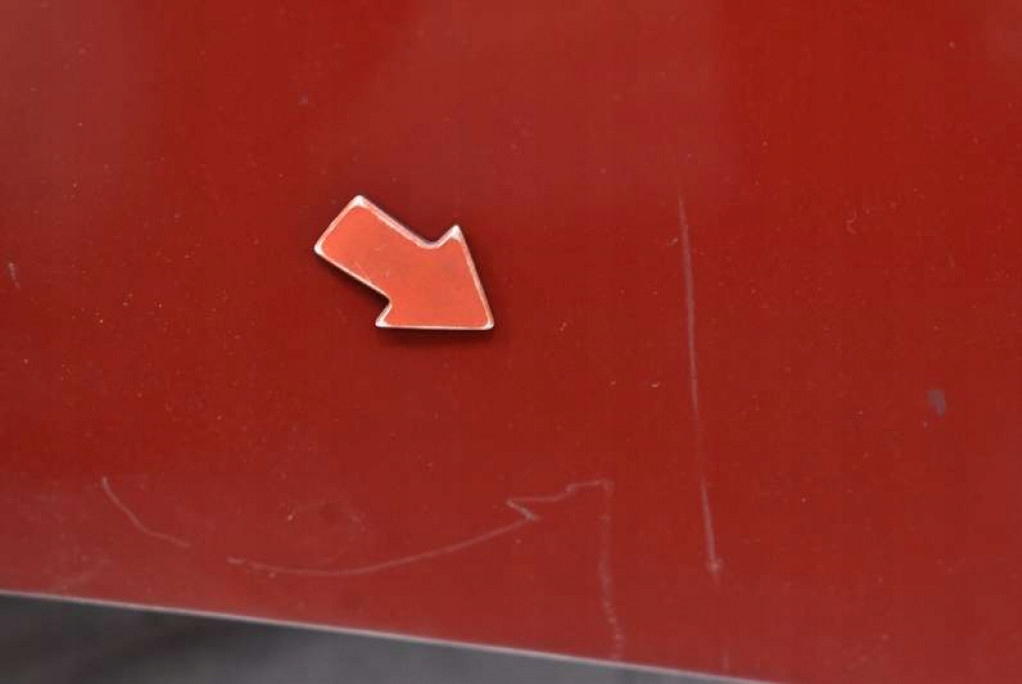 фото №5, Капот крышка двигателя czerwona mitsubishi colt 6 vi z30 02-09