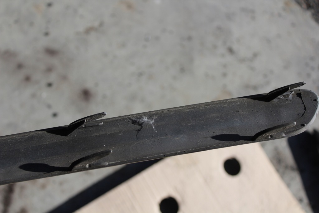 фото №15, Avensis t25 молдинг бампера левый lub правый задняя