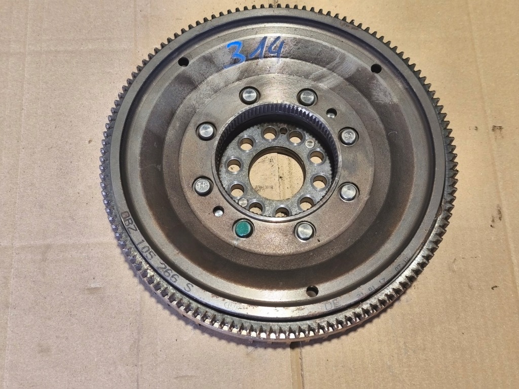 фото №1, Audi r8 5.2 fsi колесо двухмассовый сцепление 0bz105266s