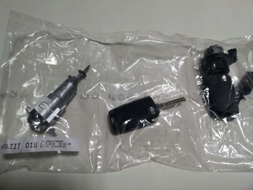 фото №1, Вкладиш замка з ключ skoda fabia