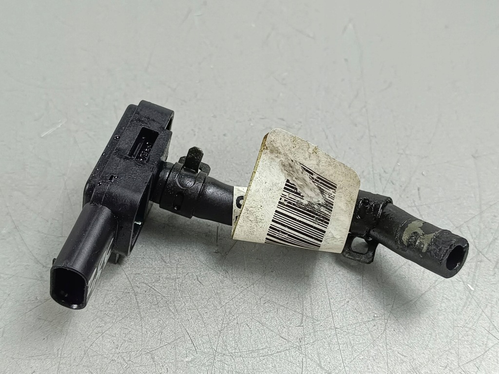 фото №1, 2022 jeep wrangler часть отсек двигателя 68302774ac