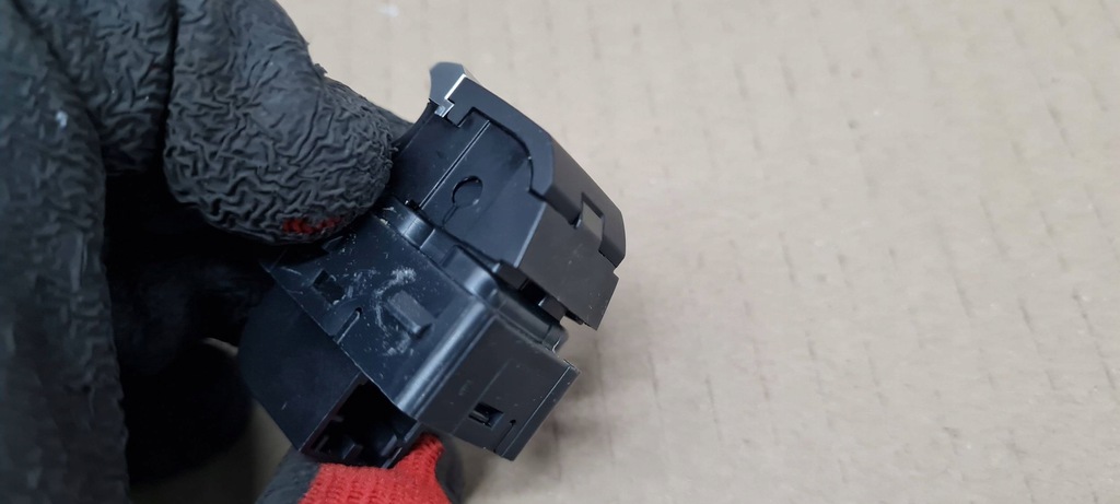 фото №8, Sq8 4m rsq8 q8 кнопка відкривання кришки багажника 4m0959831a a4 b9 8w a5