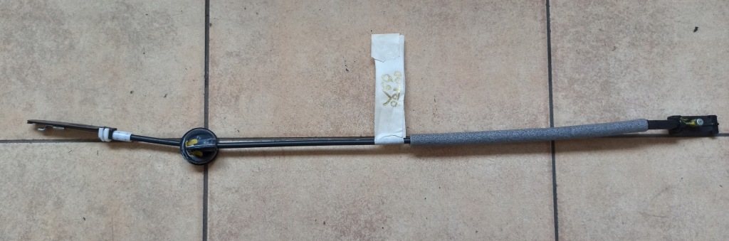 фото №1, Volvo s60 v60 трос ручка do обивка