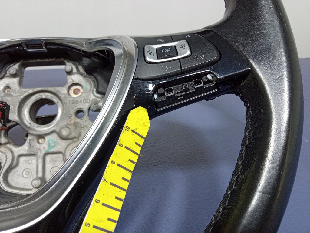 фото №8, Vw golf vii sportsvan воздуховод кожа 5g0419091