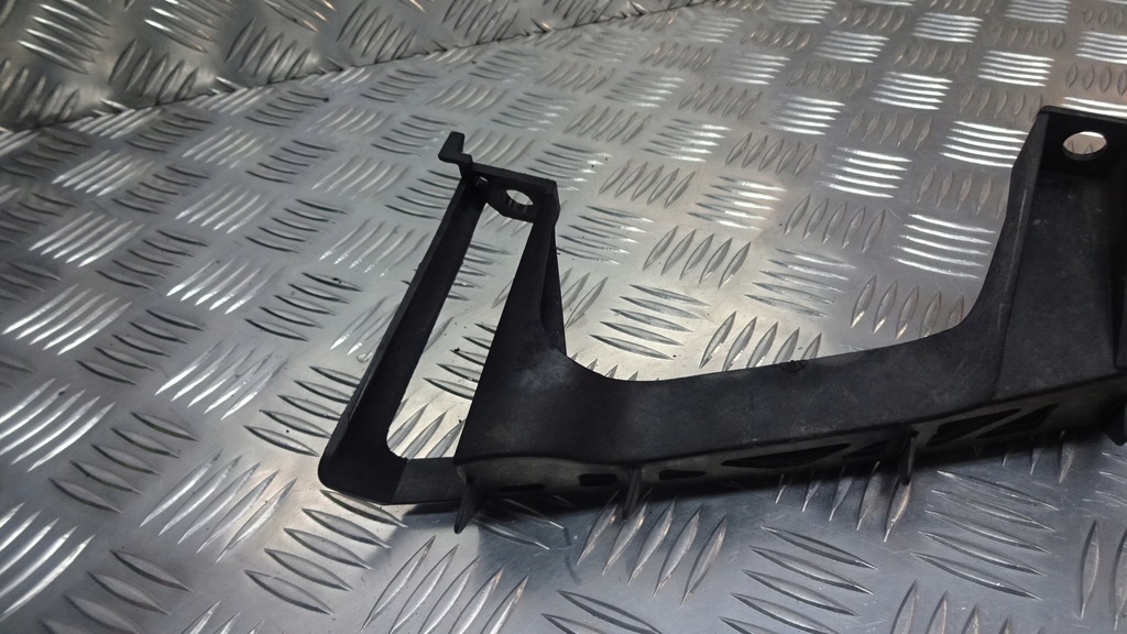 фото №10, Направляющая бампера mazda 6 gg gj6a50151