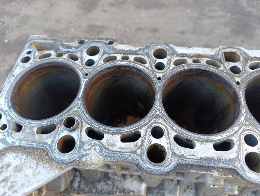 фото №8, Bmw e60 e90 блок двигателя 2.5d m57 197km