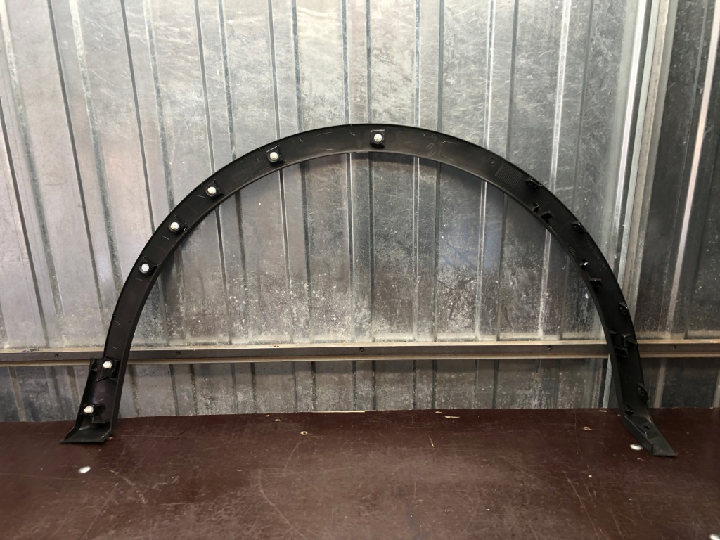 фото №3, Молдинг крыла левый перед renault kadjar