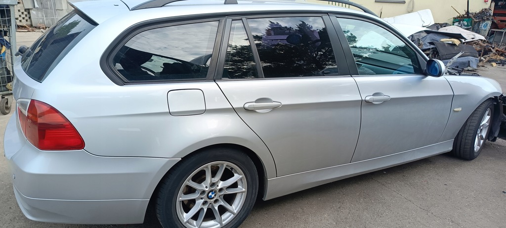 фото №5, Bmw 3 e91 lift противотуманная фара левый