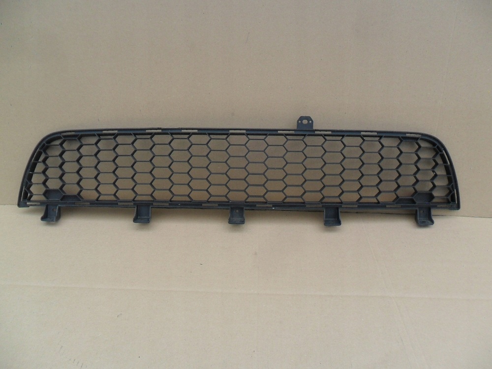 фото №13, Mitsubishi l200 2005 2006 2007- решётка бампера