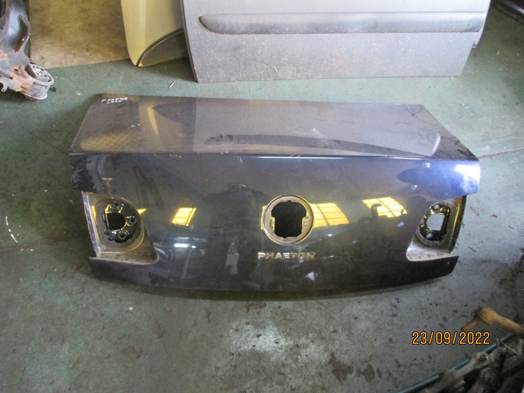 фото №1, Кришка багажника задня багажника vw phaeton lr5w