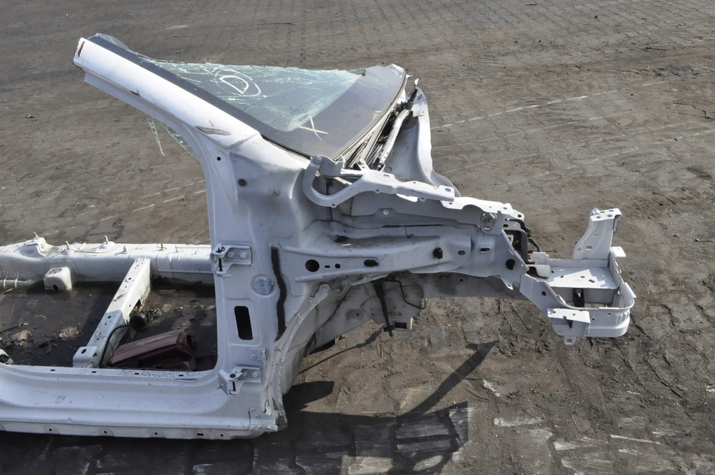 фото №7, Peugeot 2008 i блок двигателя порог правый