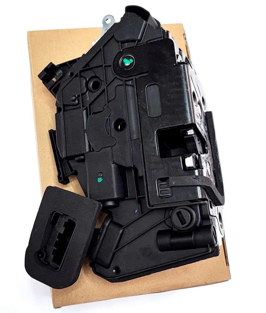 фото №2, Замок дверь задняя правый skoda rapid 2011-2018