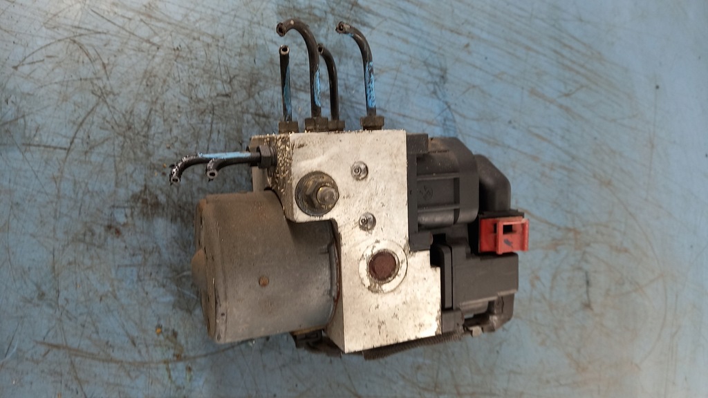 фото №1, Насос abs citroen xsara 1.4b 01r