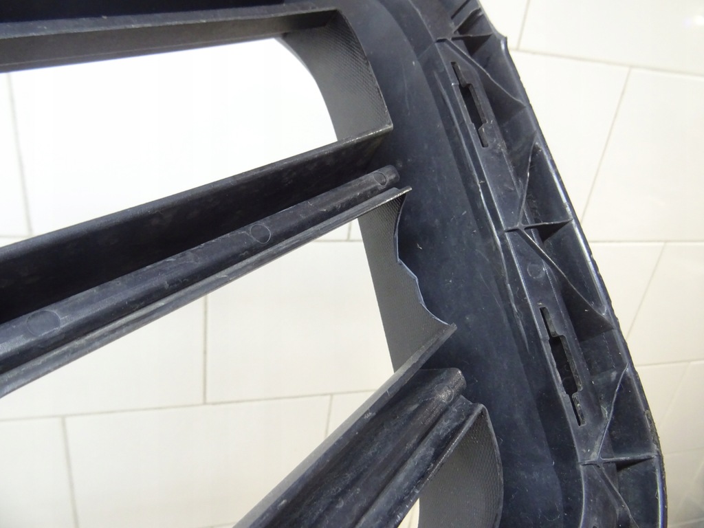 фото №13, Решітка середня нижня chevrolet camaro 19-23r zl1/1le