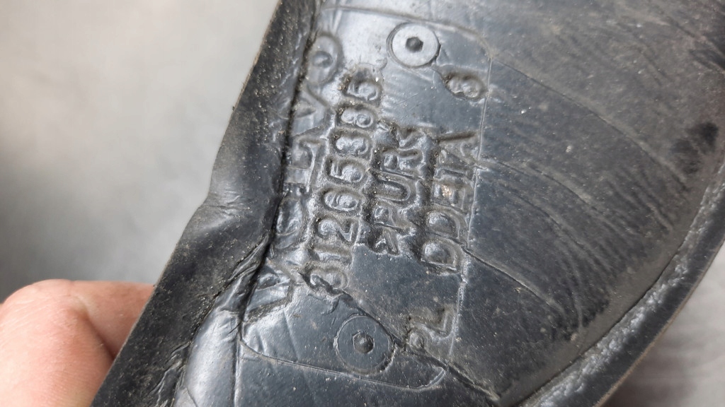 фото №9, Volvo шумоізоляція крила правий перед 31265385 s60 ii v60