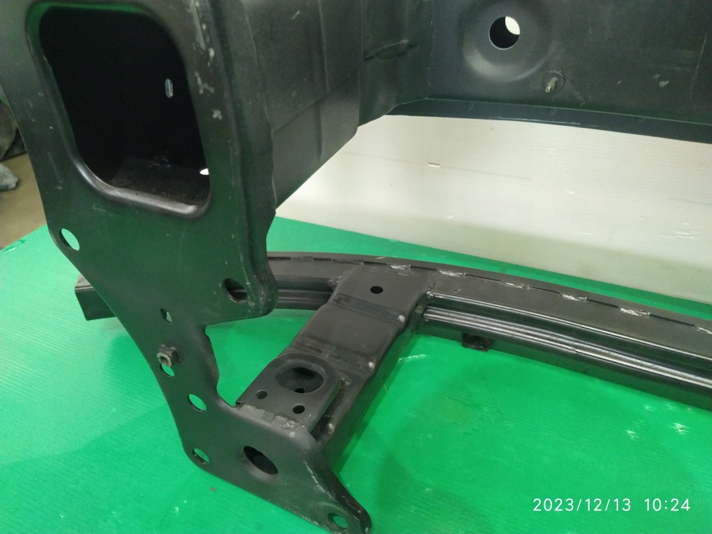 Купити Балка бампера перед mg4 4 iv ev mulan 10993001