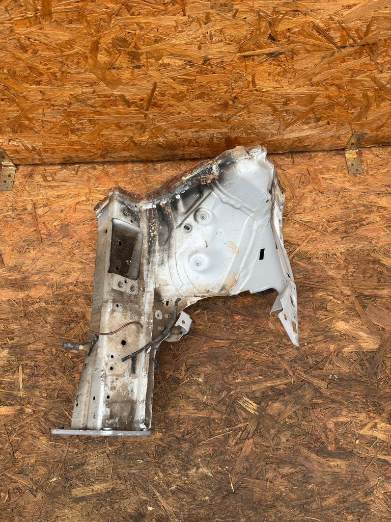 фото №1, Чверть лонжерон ліва передня перед audi q2 81a jan poznań