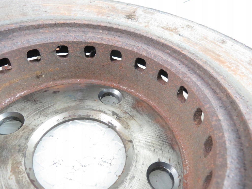 фото №9, 2x диск гальмівна перед toyota corolla verso e12 1.8