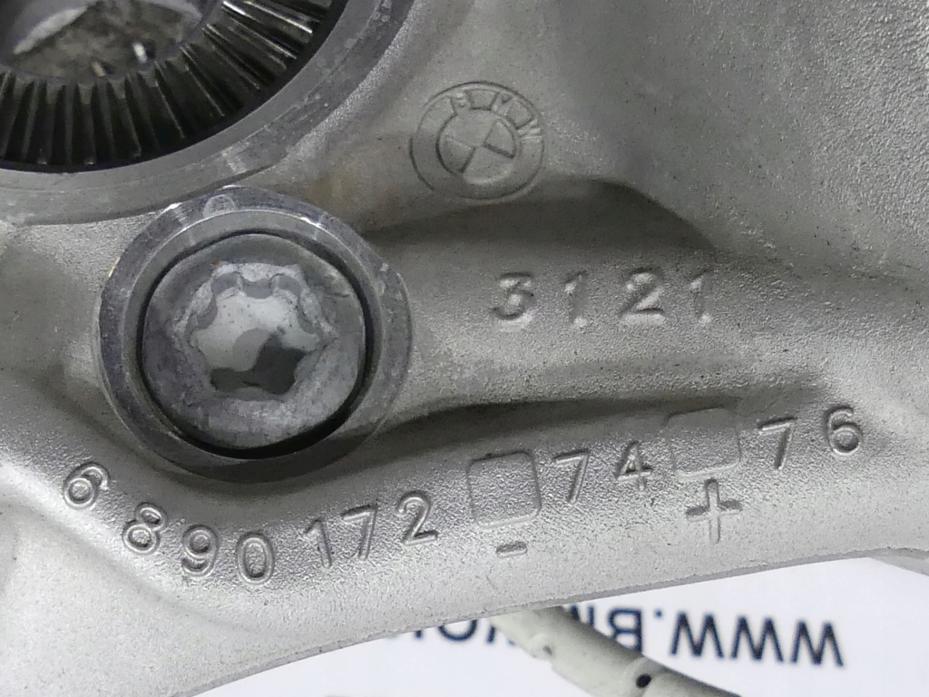 Bmw 2 u06 поворотный кулак ступица перед правая Доставка
