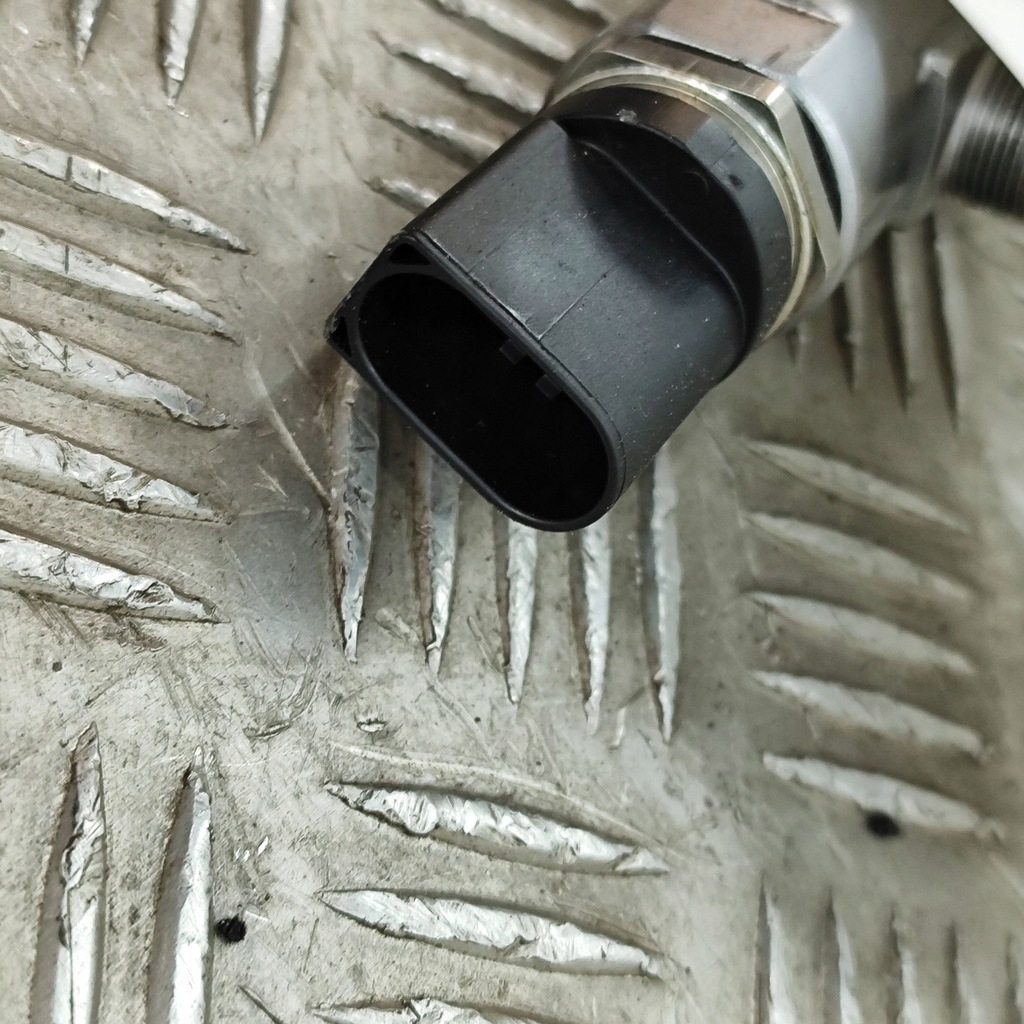 фото №6, Mini one - cooper r57 2011 молдинг впрыскная