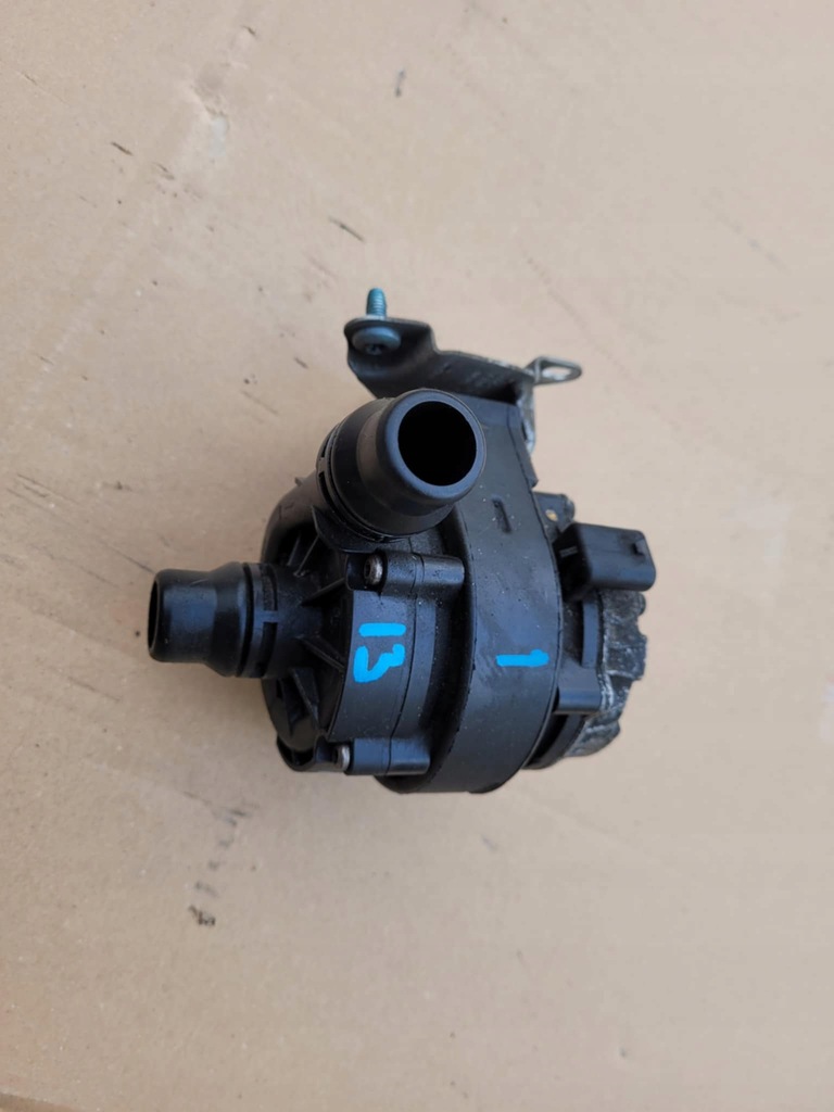 фото №1, Насос wody bmw i3 8600285