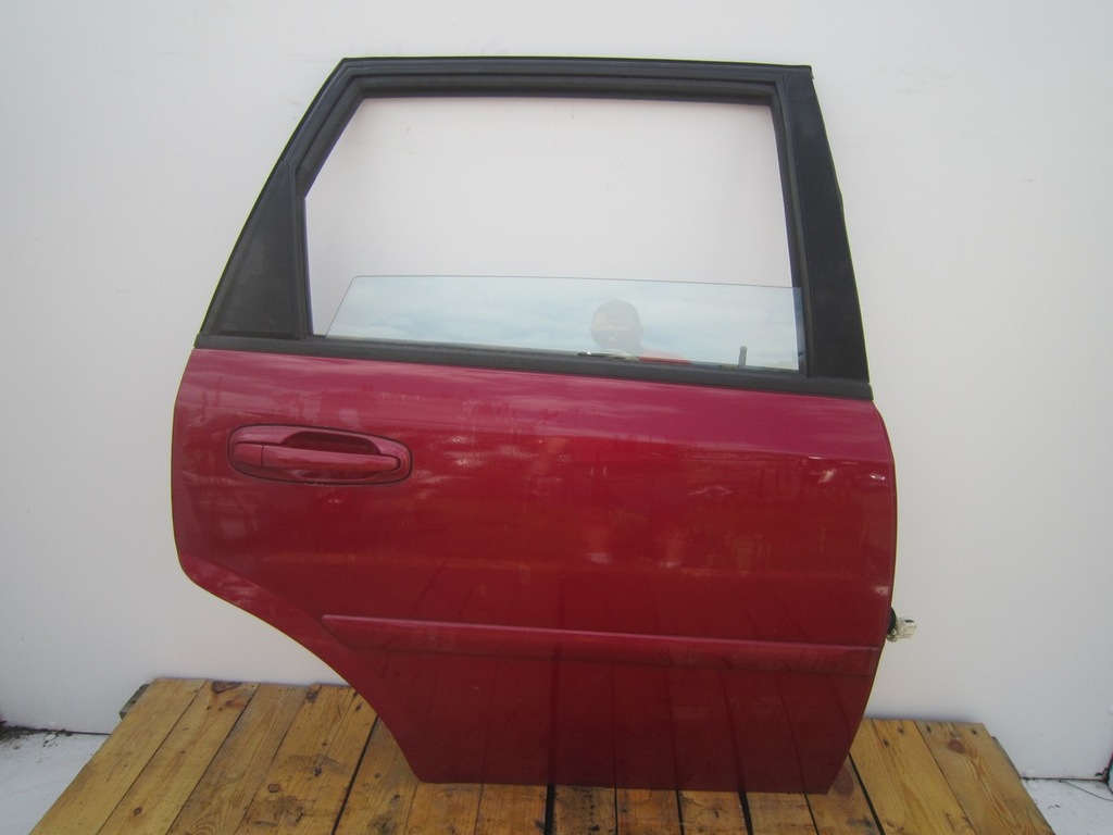фото №1, Chevrolet lacetti kombi дверь правый задняя задние
