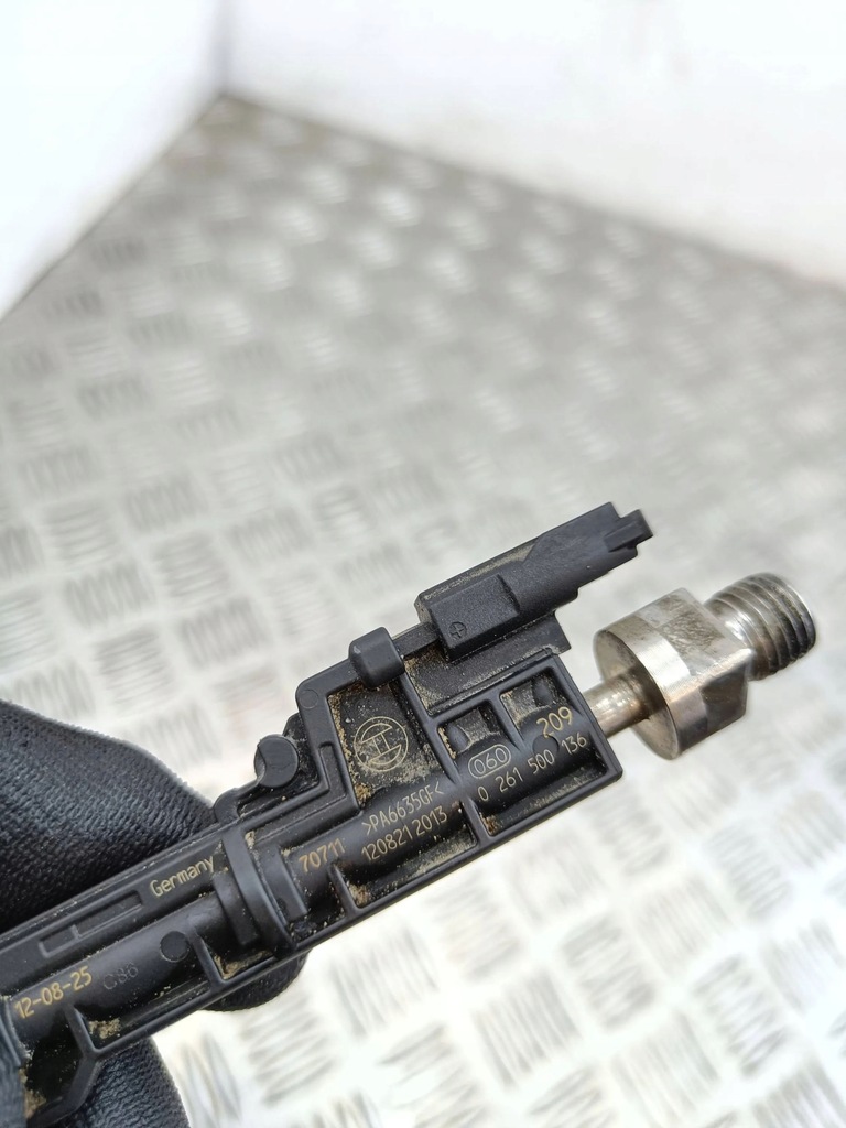 фото №6, Bmw 7 f01 f02 f03 f04 2013 форсунка топлива