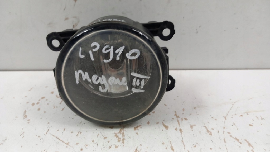 Купить Renault megane 3 противотуманная фара перед левый