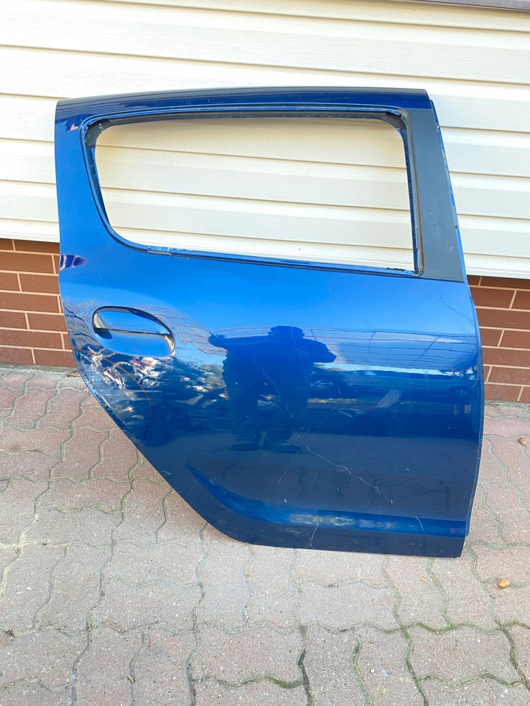 фото №1, Dacia sandero stepway дверь правое задние