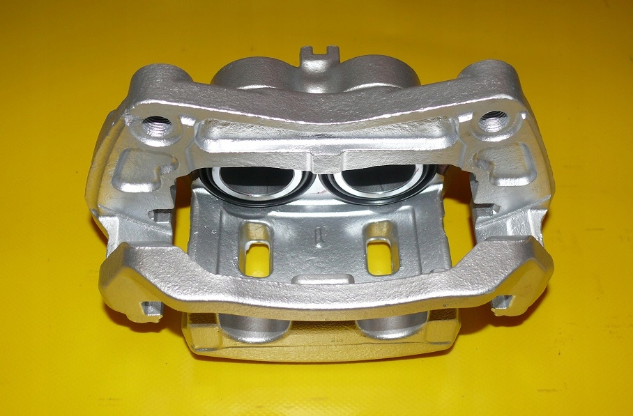 фото №3, Суппорт правый перед nissan pathfinder 3 r51 320/28