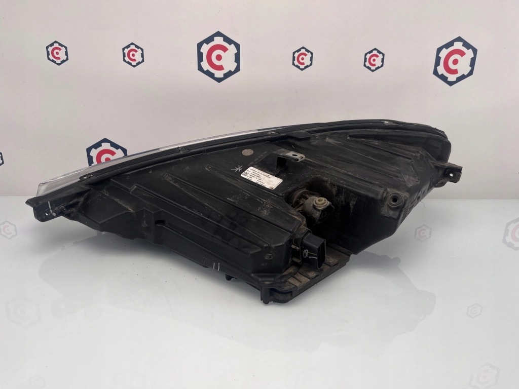Фара правый  перед tesla model s full led Доставка