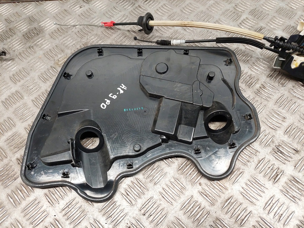 фото №7, Audi a8 s8 d4 4h 4h1837016f перед права замки