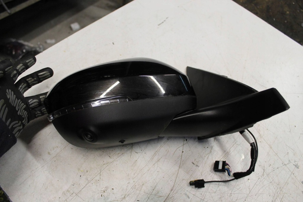 Дзеркало праве 16pin/kamera renault austral Ціна