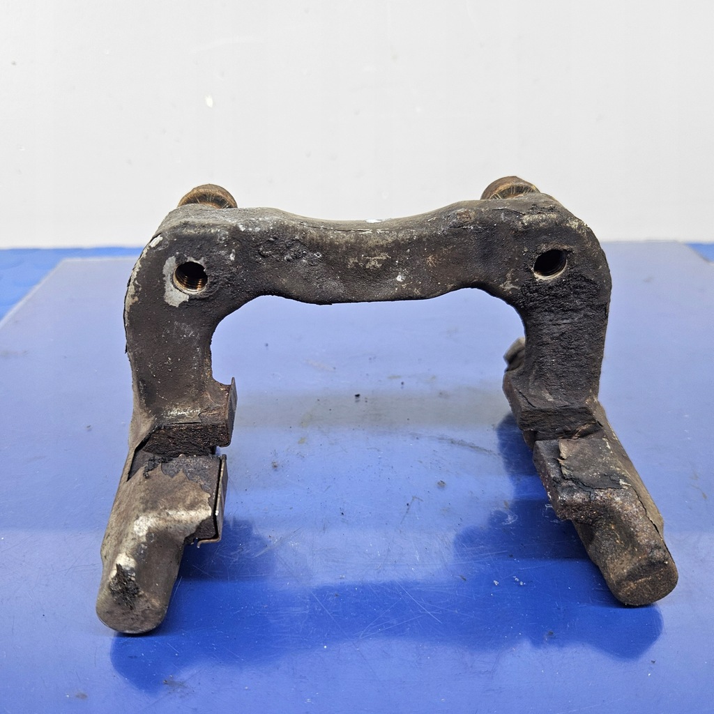 фото №6, Audi tt 8n скоба тормоза правое задняя