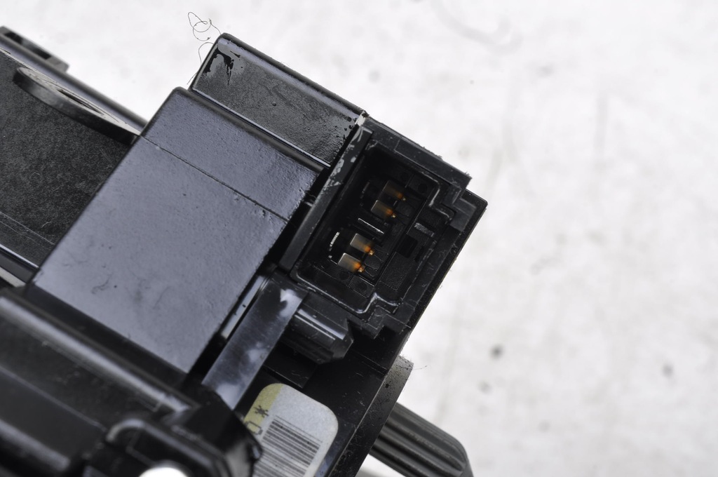 фото №8, Volvo c70 ii переключатель комбинированный 31264569 лента