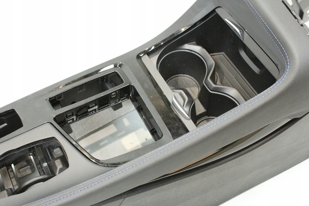 фото №16, Сидіння заднє сидіння обшивки alcantara bmw f48 x1 lci