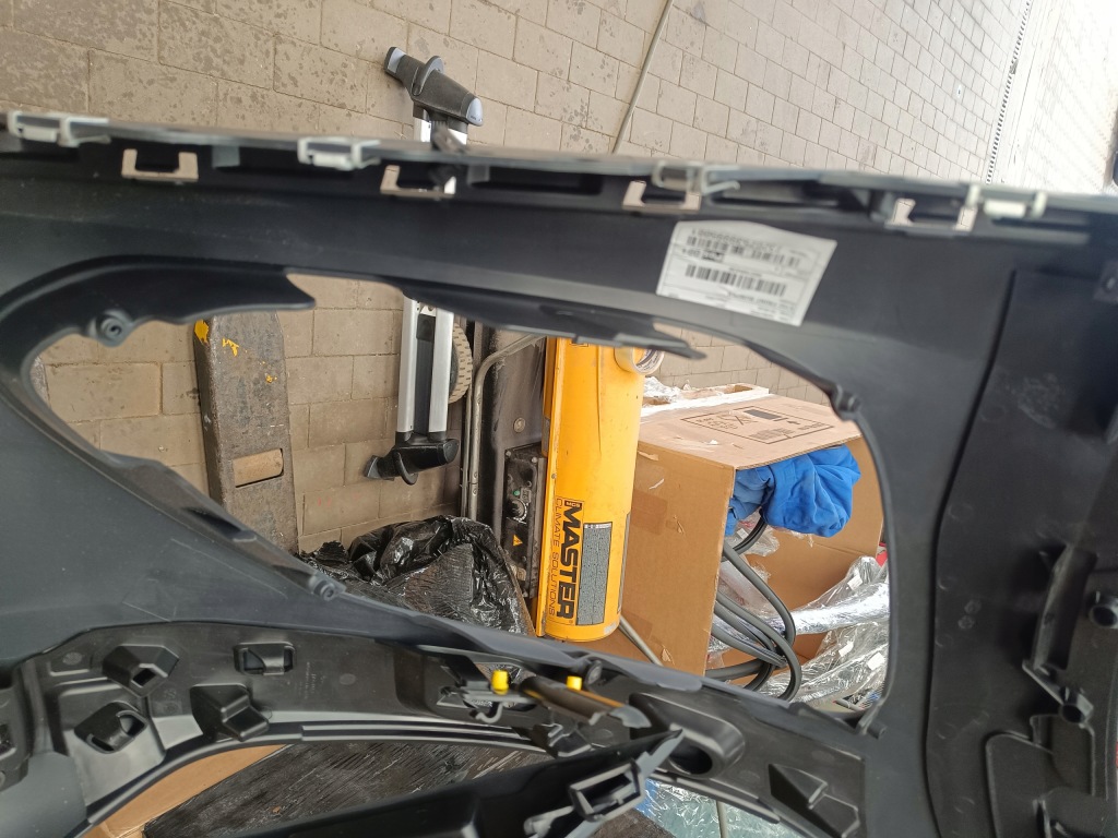 фото №12, Jaguar f-type - новый бампер перед оригинал