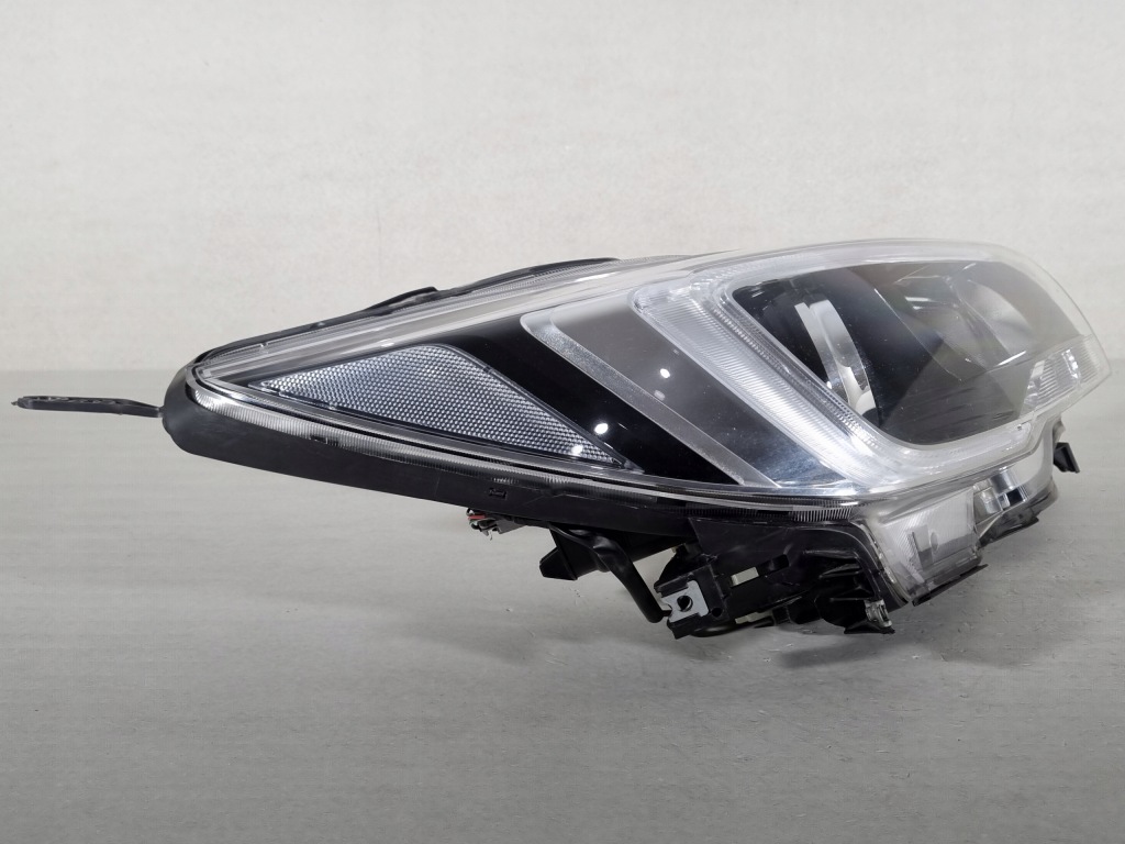 фото №2, Subaru outback legacy led лампа левая правая перед