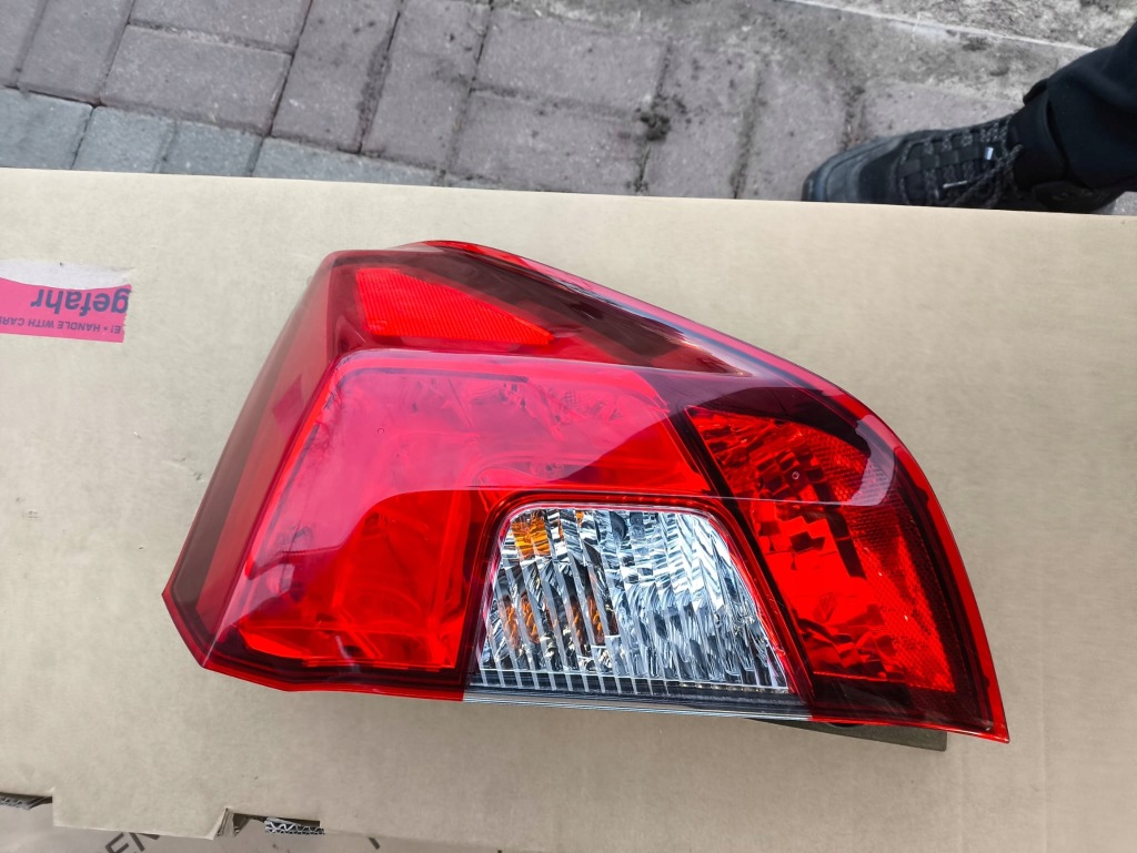 фото №1, Лампа задняя правая led honda jazz 15-