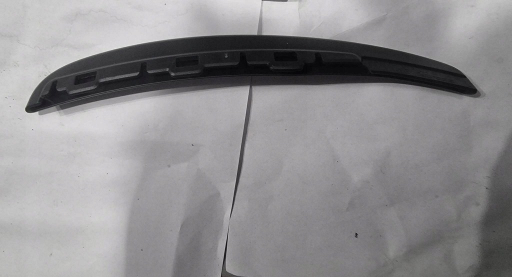 фото №1, Mercedes s-klasa w222 amg напрямна бампера лівий задня