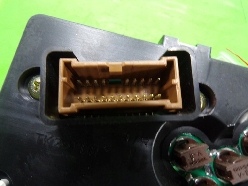 фото №9, Nissan almera tino счетчик приборы спидометр bu000