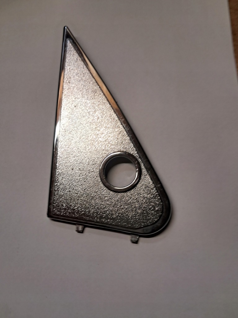 Купити Заглушка дзеркало ліва mercedes w123 sedan універсал 1237250711