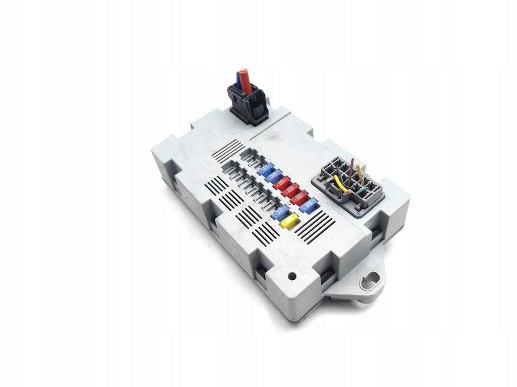 фото №2, Land rover range rover evoque рамка / модуль запобіжників 2.0 d 4x4 дизель