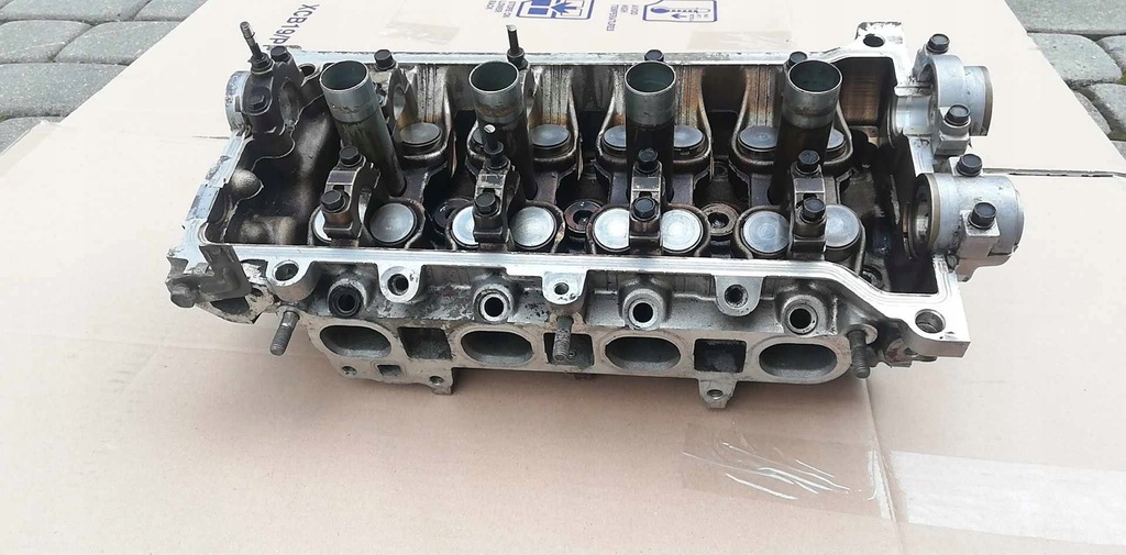 фото №7, Головка toyota corolla e10 1.4