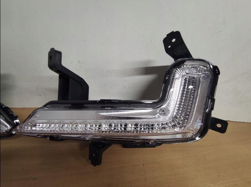 Противотуманная фара led drl hyundai tucson 3 18- 92208-d7500 Оригинал