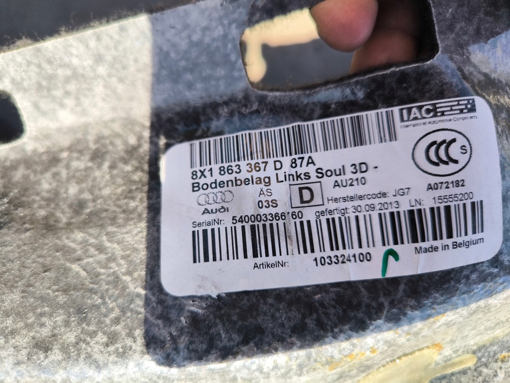 фото №10, Коврик обшивка audi a1 8x 8x1863367d europa 1 оригинал !!!