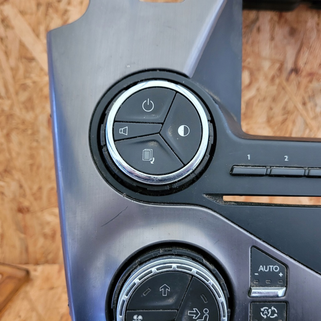 фото №6, Панель кондиционера citroen ds5 98025374zd