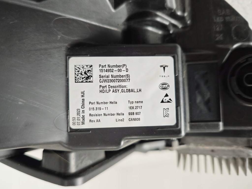Tesla model iii 3 y рестайлінг  21- лампа full led перед ліва лівий 1514952-00-d Зі Шроту